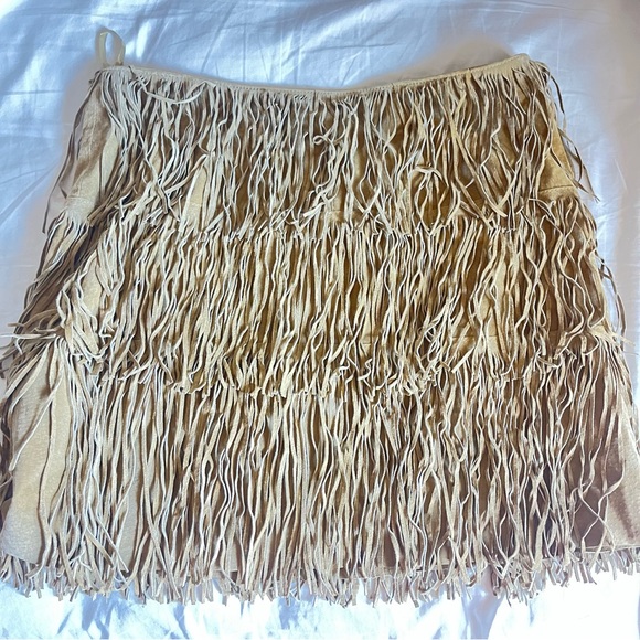 Boston Proper 100% leather fringe skirt 12 - Picture 5 of 6